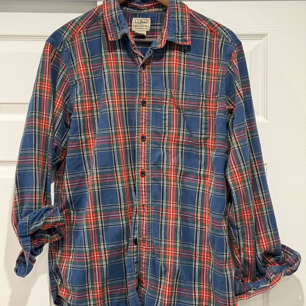 L.L. Bean Men's Casual Blue and Red Plaid Shirt